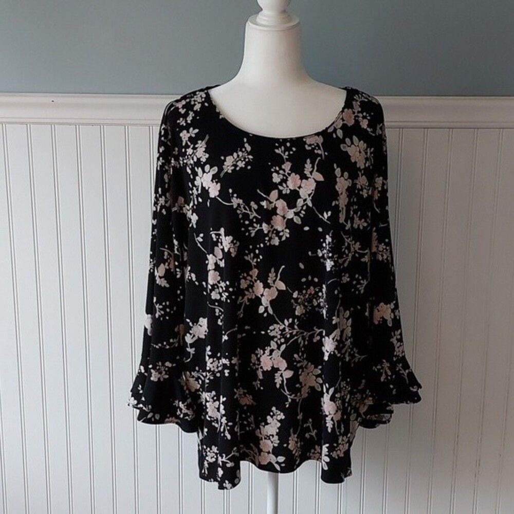 Black Floral Ruffle Cuff 3/4 Sleeve Blouse Keyhole Back Cottagecore Romantic 3X